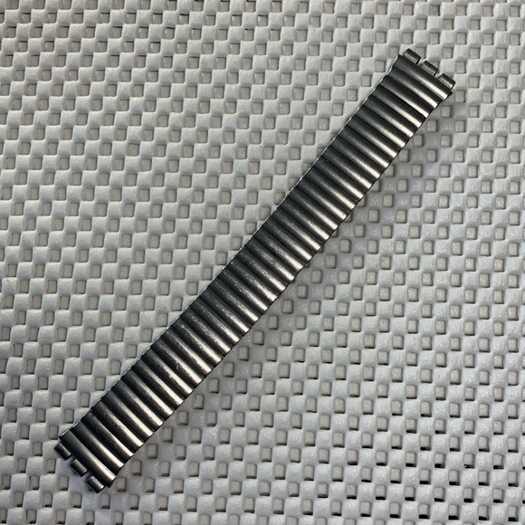 Swatch Other - Swatch Flex Metal Band - Silver - 17mm - Large